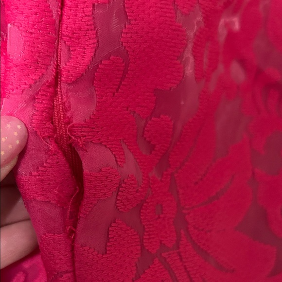 Elegant Pink Lace Dress by Laundry - Picture 7 of 8